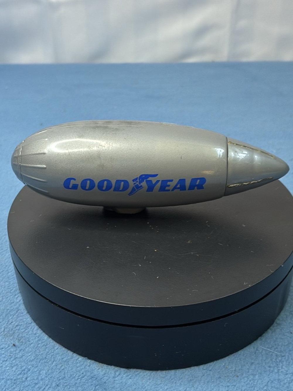 Avon Silver Goodyear Blimp-Shaped Portable Speaker